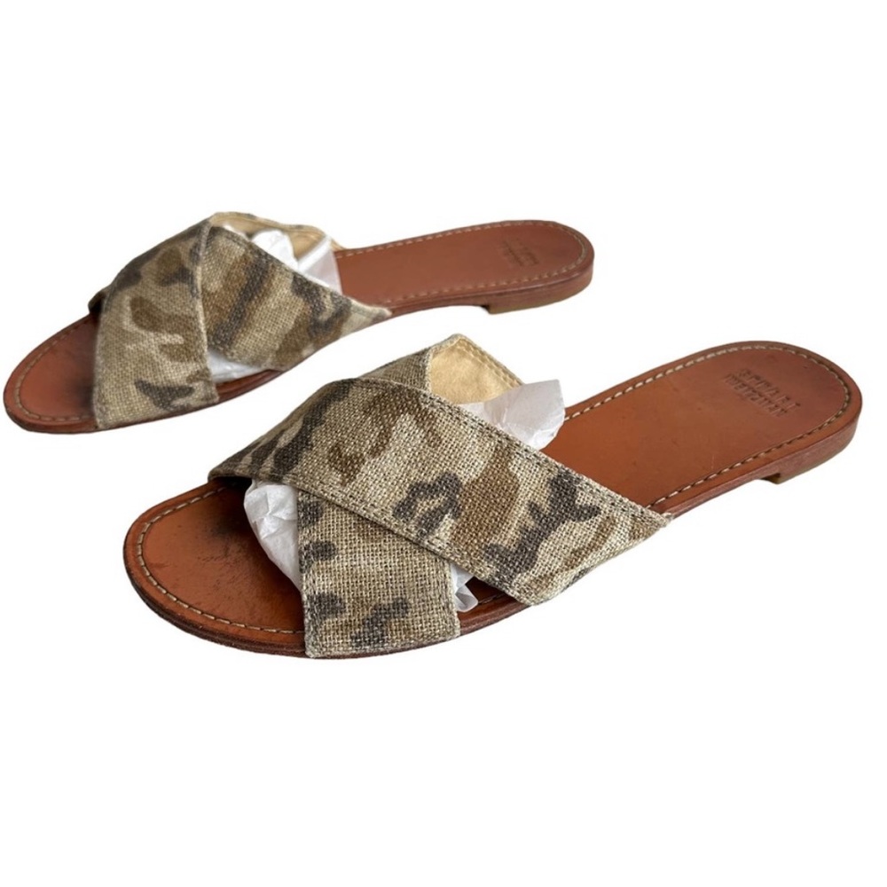 Stuart Weizmann Camo Sandals - image 1